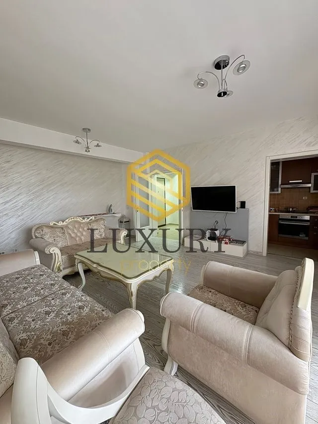 Izdavanje, trosoban stan, 95m², Kod Capital Plaze, Podgorica