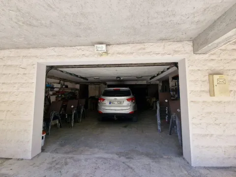 Prodaja, kuća, 1000m², Bečići, Budva - image 12