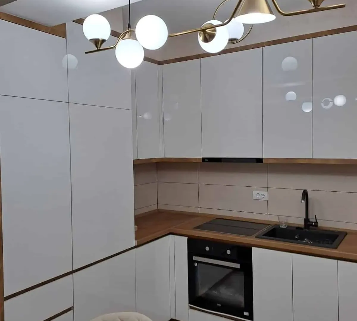 Izdavanje, dvosoban stan, 66m², Zabjelo, Podgorica