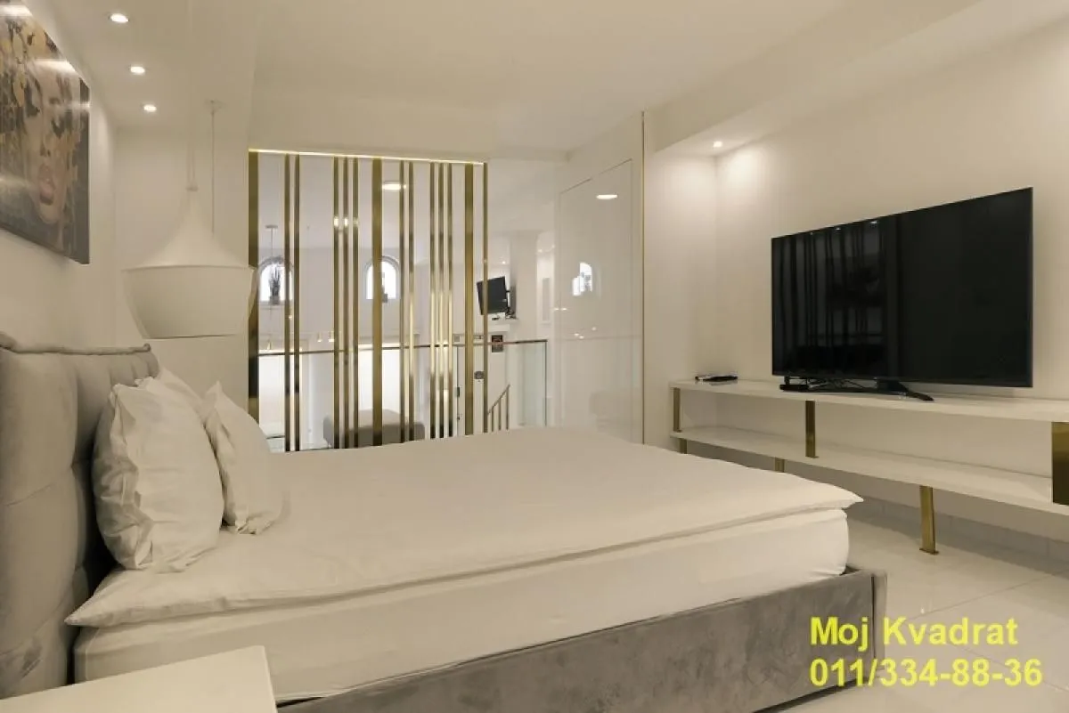 Prodaja, dvosoban stan, 109m², Čubura, Beograd