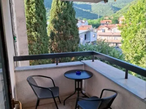 Rent, three bedroom apartment, 84m², Seljanovo, Tivat - image 4