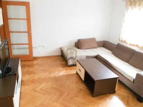 Izdavanje, jednosoban stan, 52m2, Nova Dalmatinska, Podgorica