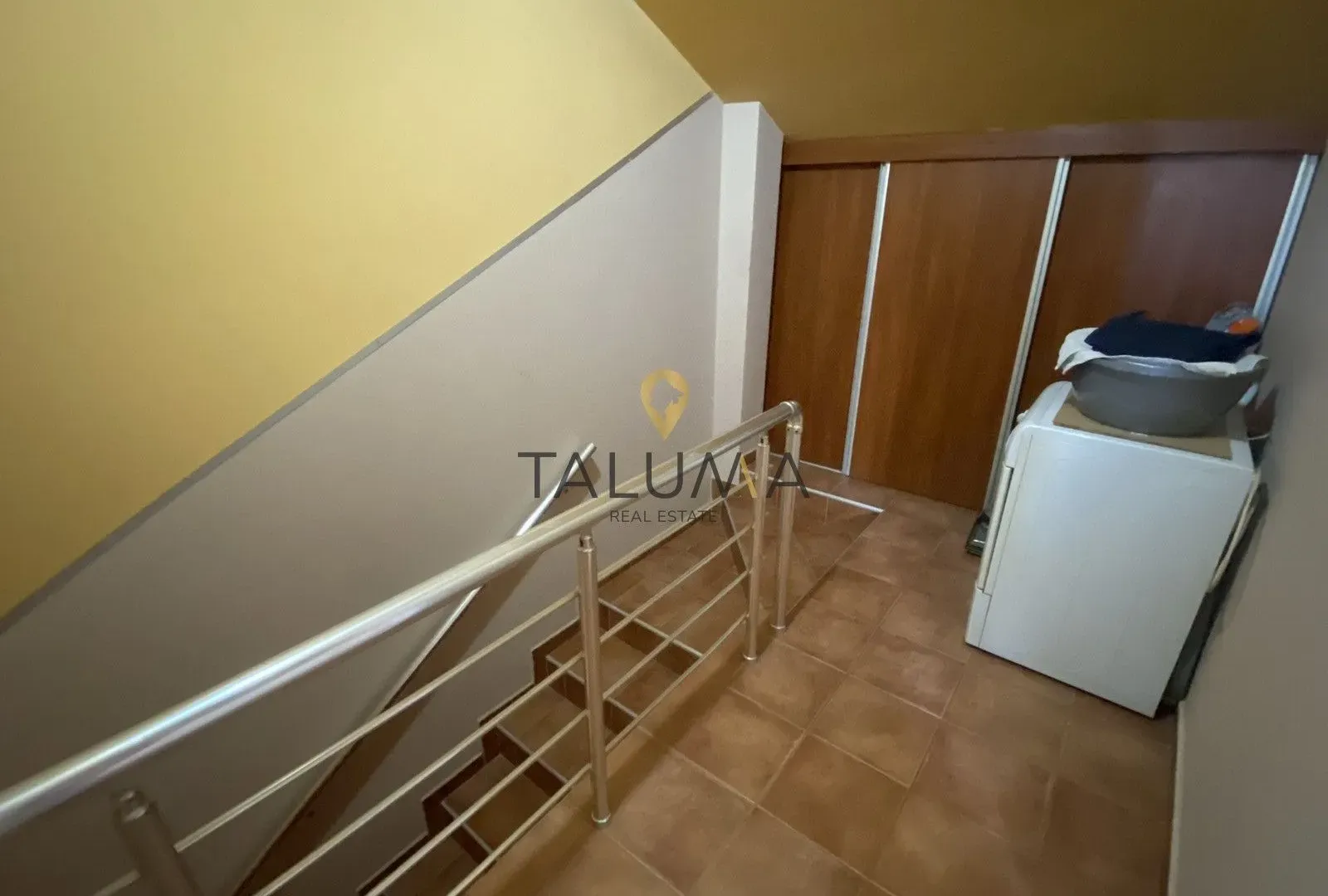 Prodaja, trosoban stan, 101m², Ljubović, Podgorica