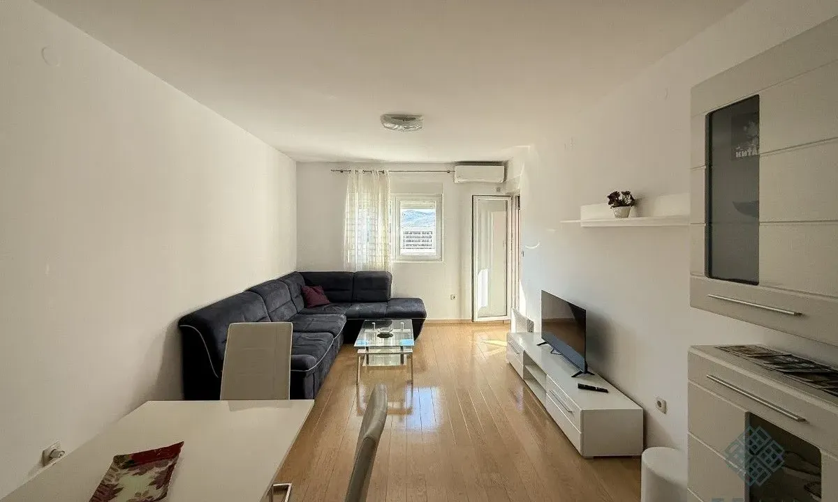 Rent, two bedroom apartment, 68m², City Kvart, Podgorica