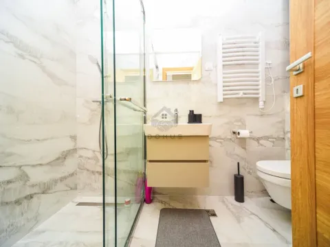 Rent, one bedroom apartment, 47m², Podgorica, Crna Gora - image 8