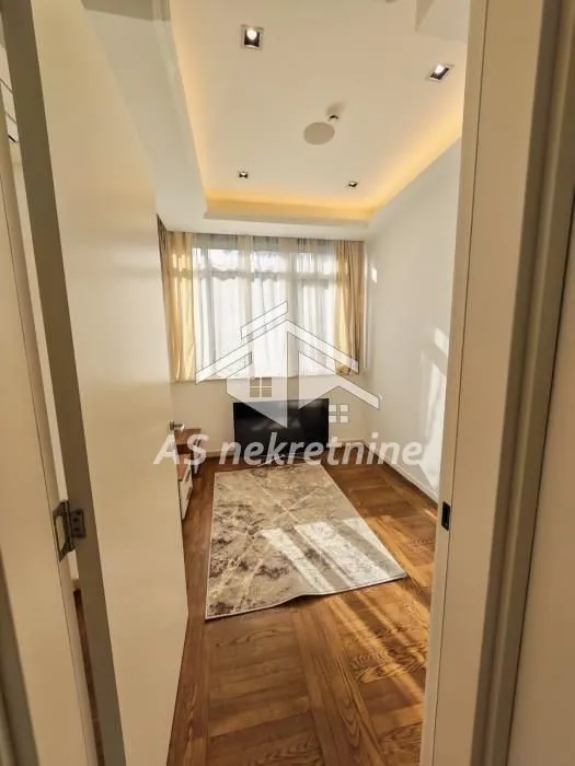 Rent, apartment, 148m², Savski Venac, Beograd