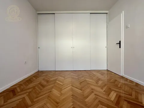 Prodaja, trosoban stan, 92m², Palilula, Niš - image 13