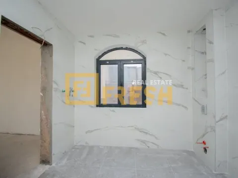 Prodaja, četvorosoban stan, 206m², Momišići, Podgorica - image 5