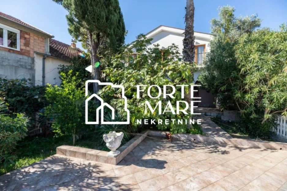 Prodaja, kuća, 162m², Bijela, Herceg Novi