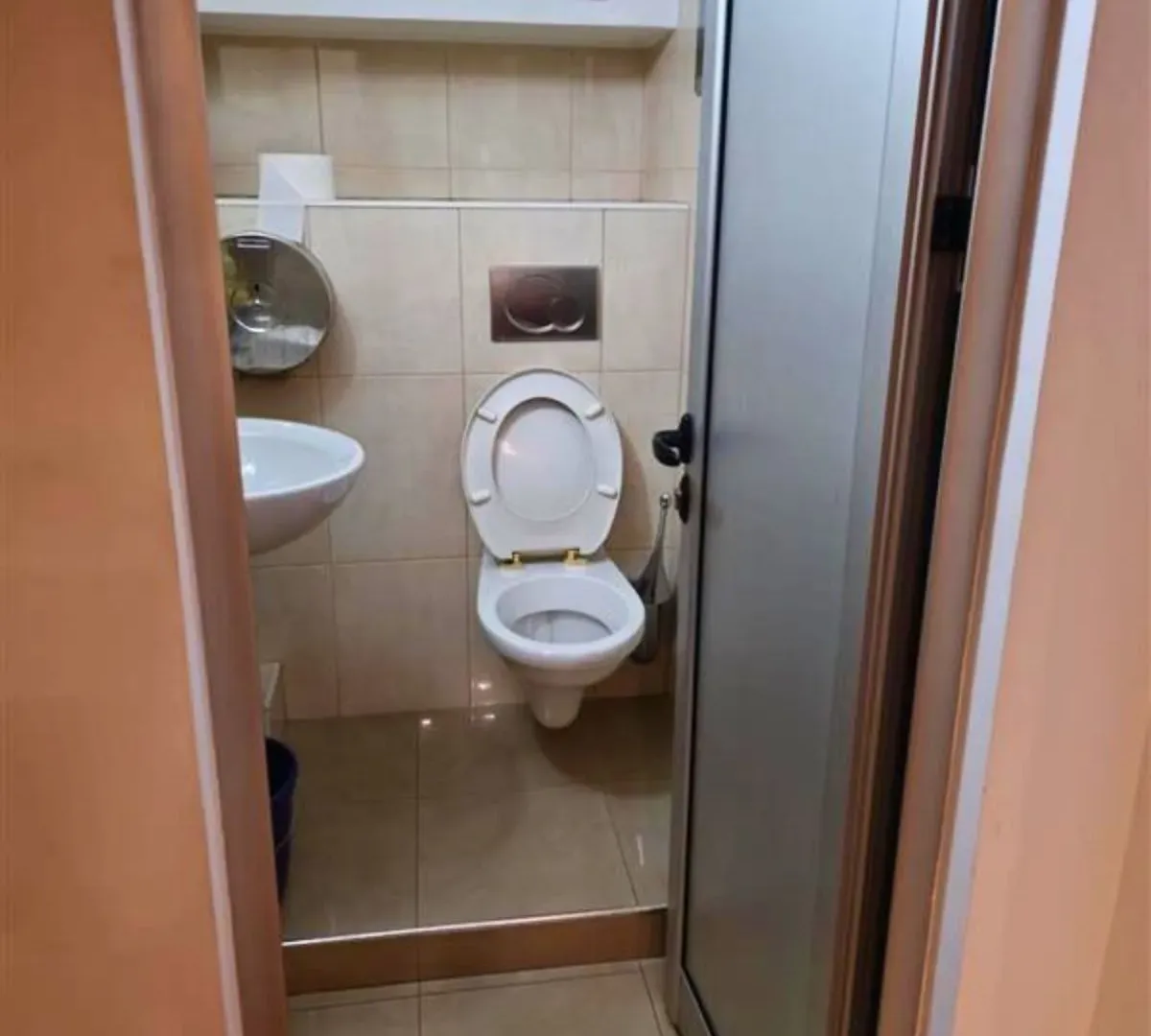 Rent, office space, 400m², Savski Venac, Beograd