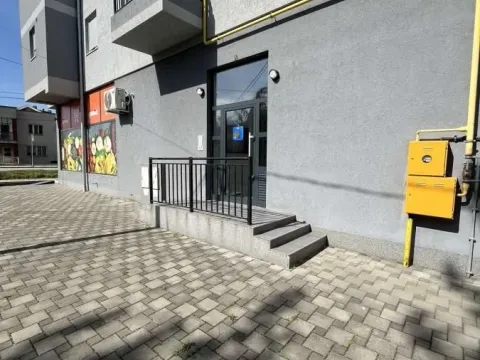 Sale, office space, 283m², Centar, Jagodina - image 9