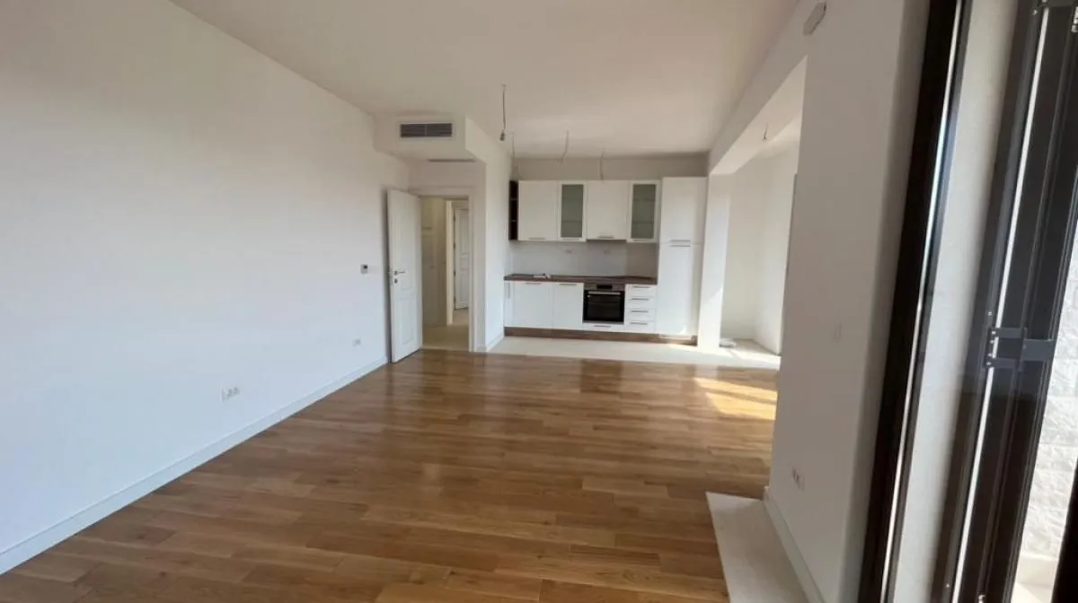 Prodaja, dvosoban stan, 71m², Tivat, Crna Gora