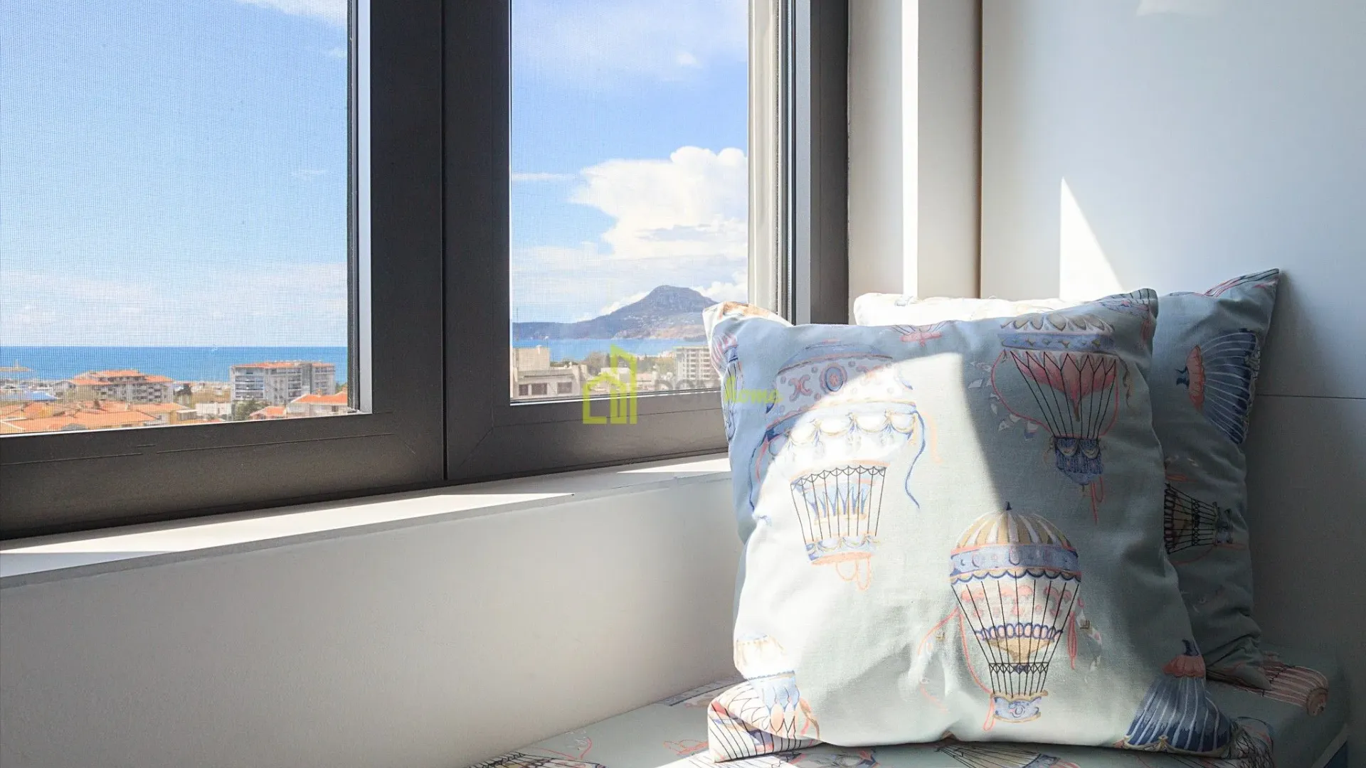 Sale, two bedroom apartment, 296m², Bar, Crna Gora