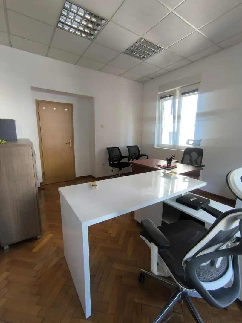 Sale, office space, 61m², Centar, Podgorica