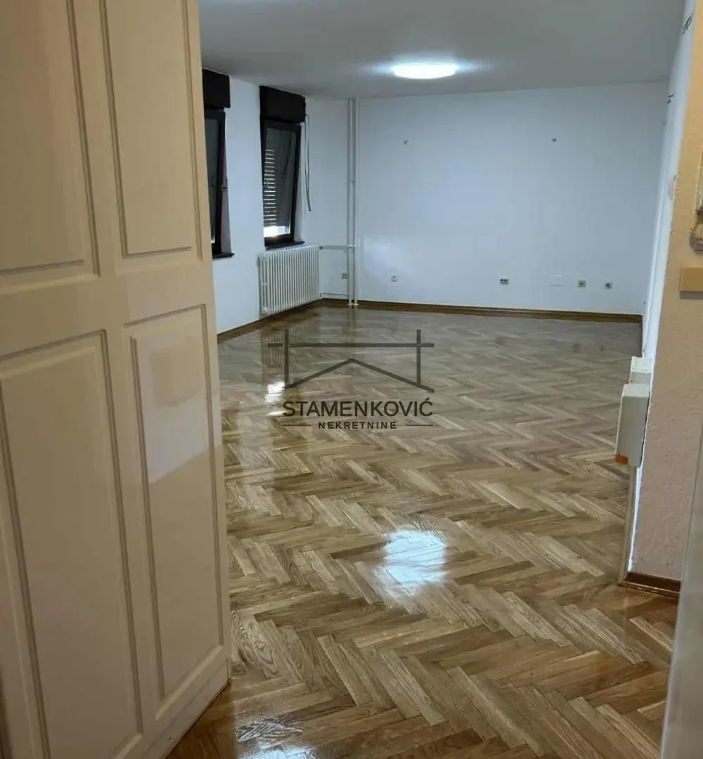 Prodaja, dvosoban stan, 63m², Nova Detelinara, Novi Sad Sve Podlokacije
