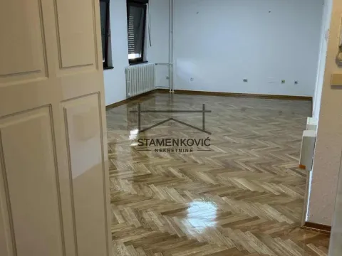 Stan in Nova Detelinara