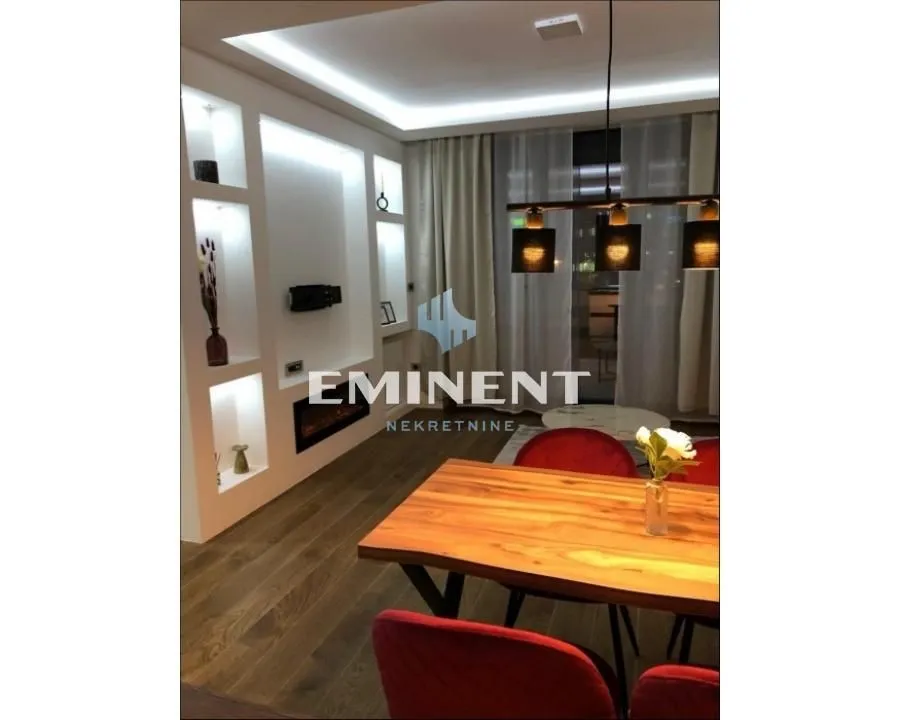 Izdavanje, trosoban stan, 63m², Novi Beograd Blok 67, Novi Beograd Sve Podlokacije