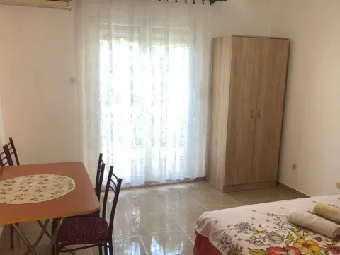 Sale, house, 450m², Šušanj, Bar - image 11