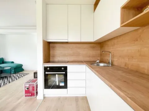 Izdavanje, dvosoban stan, 67m², Centar, Podgorica - image 3