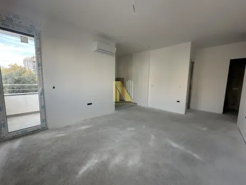 Prodaja, trosoban stan, 64m², Grbavica, Novi Sad Sve Podlokacije - image 4