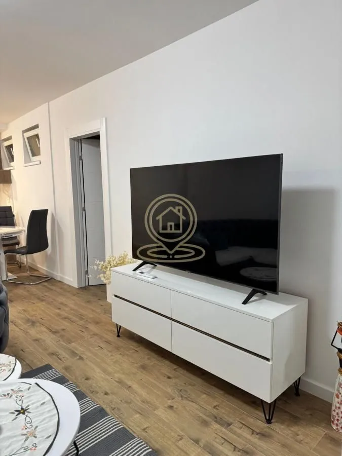 Rent, three bedroom apartment, 58m², Bogoslovija, Palilula Sve Podlokacije