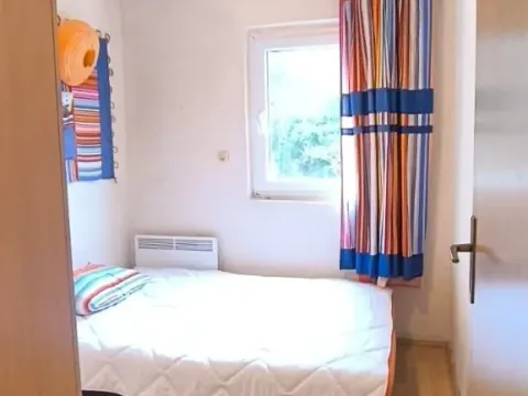 Sale, two bedroom apartment, 65m², Bečići, Budva - image 7