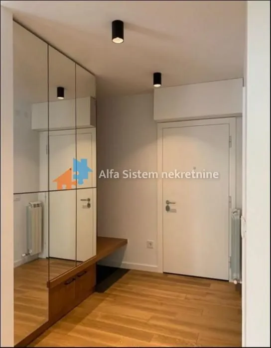 Rent, four bedroom apartment, 115m², Savski Venac, Beograd
