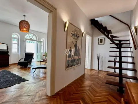 Izdavanje, dvosoban stan, 115m², Seljanovo, Tivat - image 12