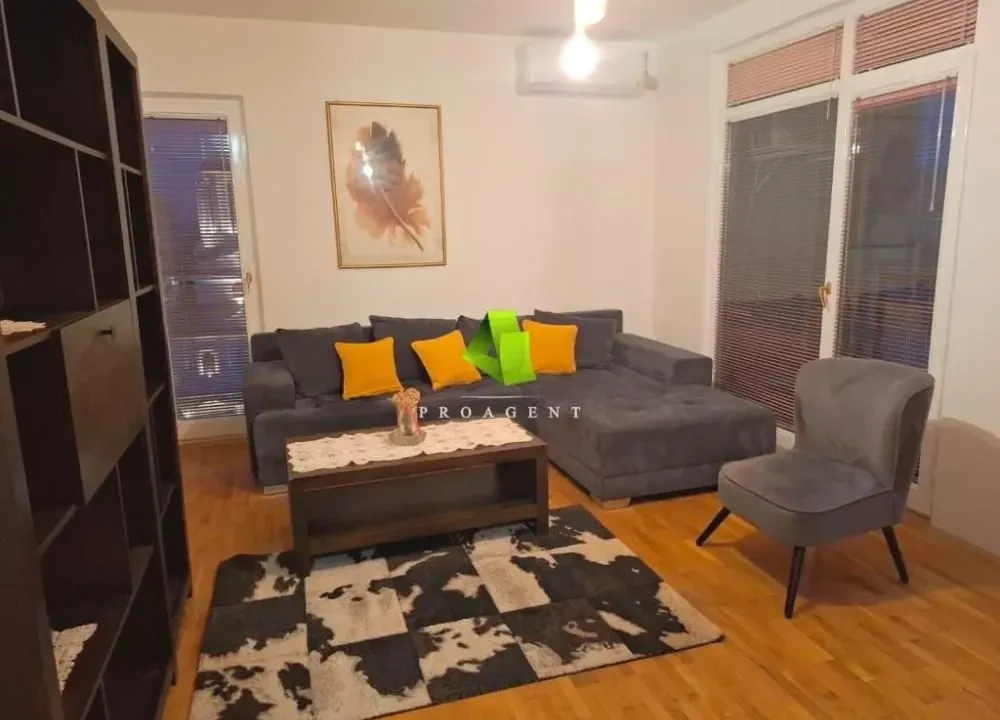 Rent, three bedroom apartment, 88m², Medijana, Niš