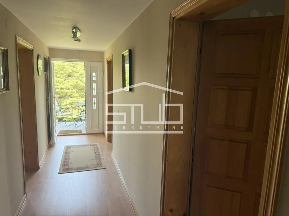 Prodaja, kuća, 321m², Potoci, Zlatibor