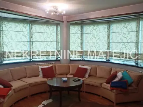 Sale, four bedroom apartment, 114m², Centar, Kragujevac