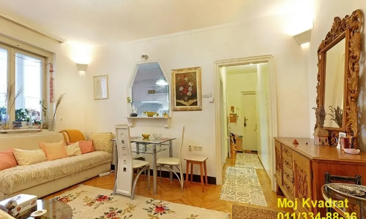 Sale, two bedroom apartment, 65m², Južni Bulevar, Vračar Sve Podlokacije