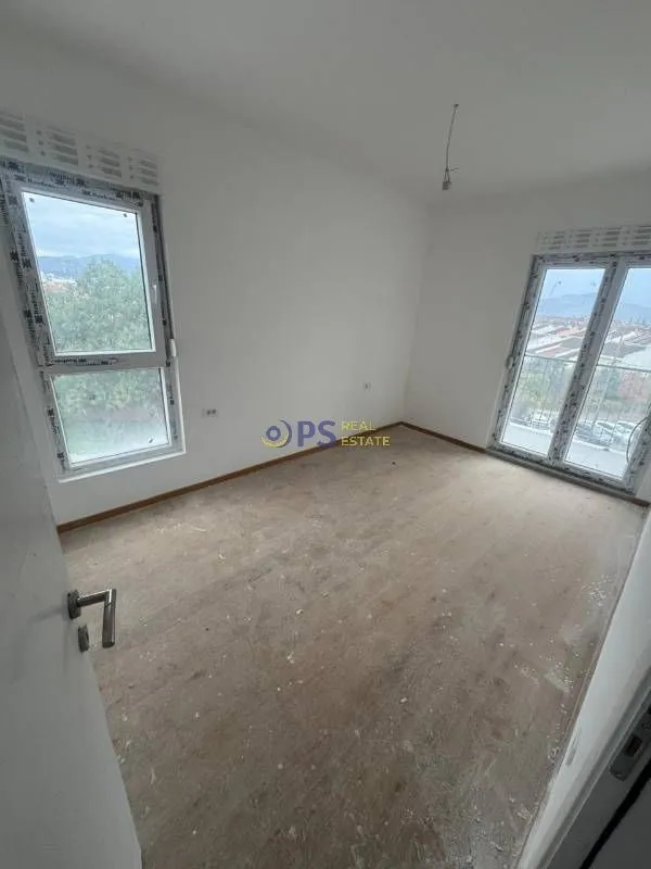 Prodaja, trosoban stan, 82m², Podgorica, Crna Gora