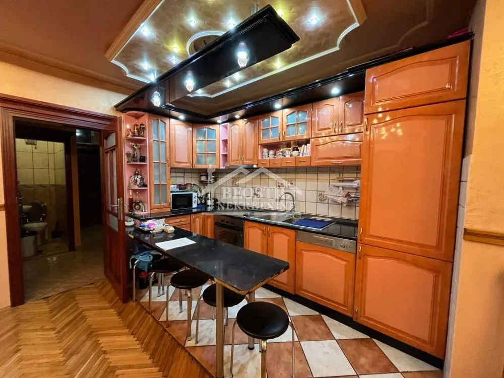 Prodaja, trosoban stan, 67m², Centar, Smederevo