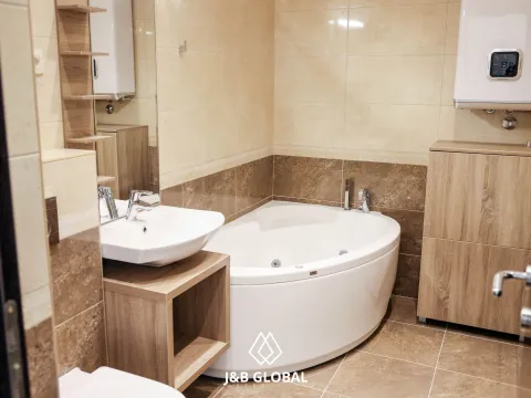 Sale, three bedroom apartment, 152m², Petrovac, Budva - image 12