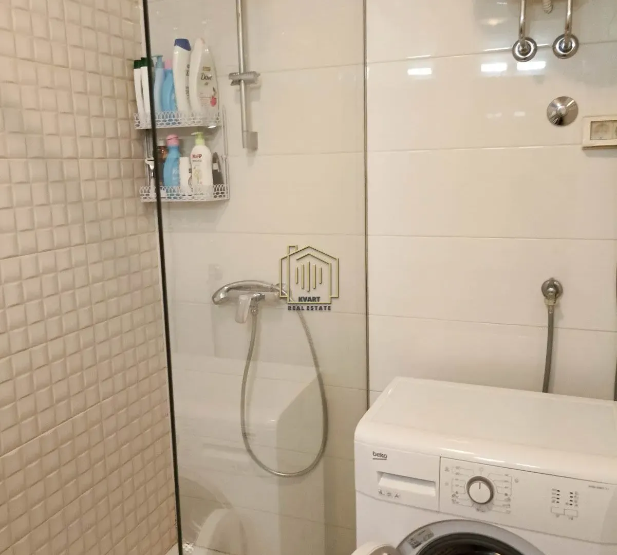 Izdavanje, jednosoban stan, 46m², City Kvart, Podgorica