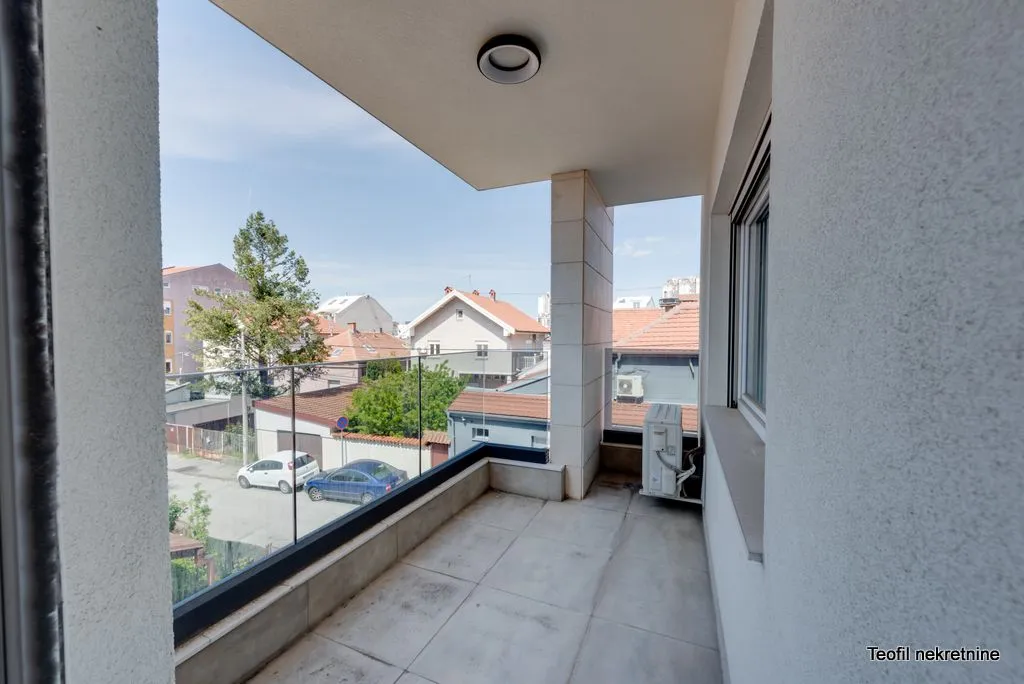 Sale, three bedroom apartment, 66m², Šumice, Beograd