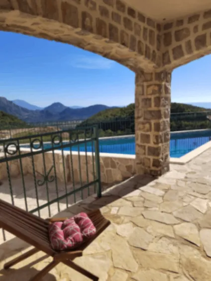 Rent, house, 588m², Petrovac, Budva
