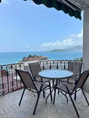 Sale, two bedroom apartment, 74m², Sveti Stefan, Budva
