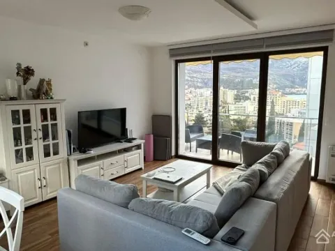 Prodaja, jednosoban stan, 53m², Bečići, Budva - image 2