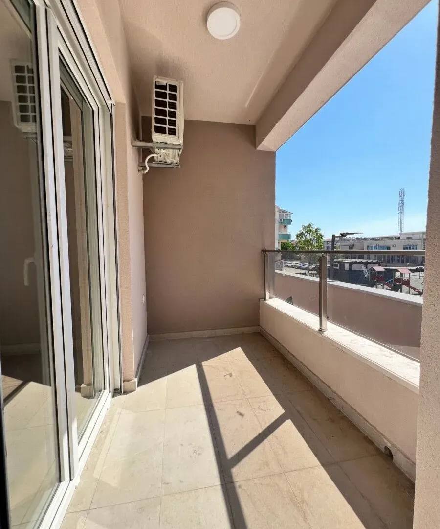 Prodaja, jednosoban stan, 46m², Stari Aerodrom, Podgorica