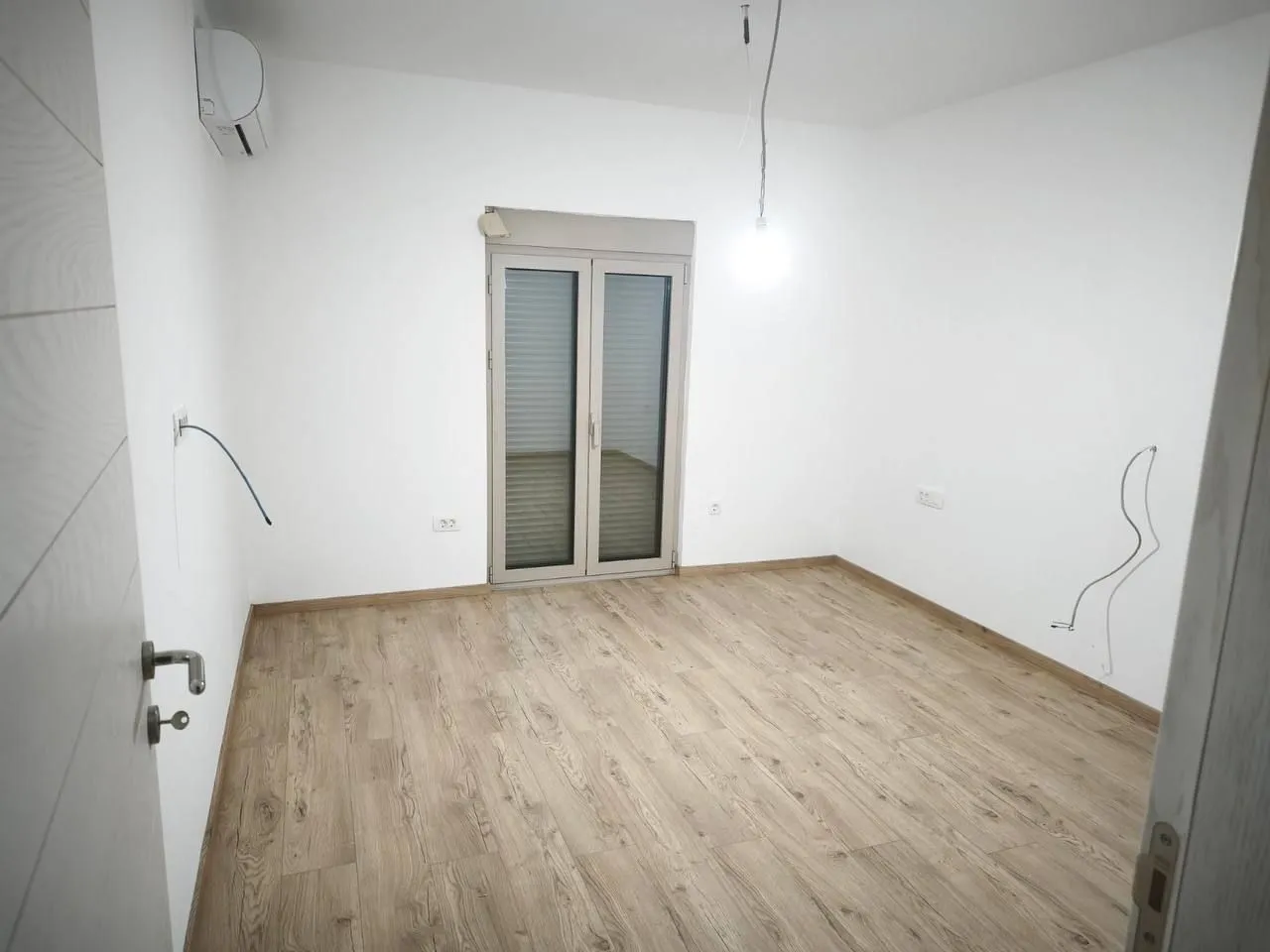 Rent, house, 360m², Donja Gorica, Podgorica
