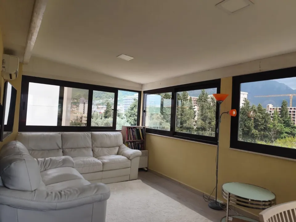 Sale, two bedroom apartment, 60m², Topolica, Bar