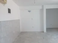 Izdavanje, poslovni prostor, 60m², Zemun Gornji Grad, Zemun Sve Podlokacije - image 4