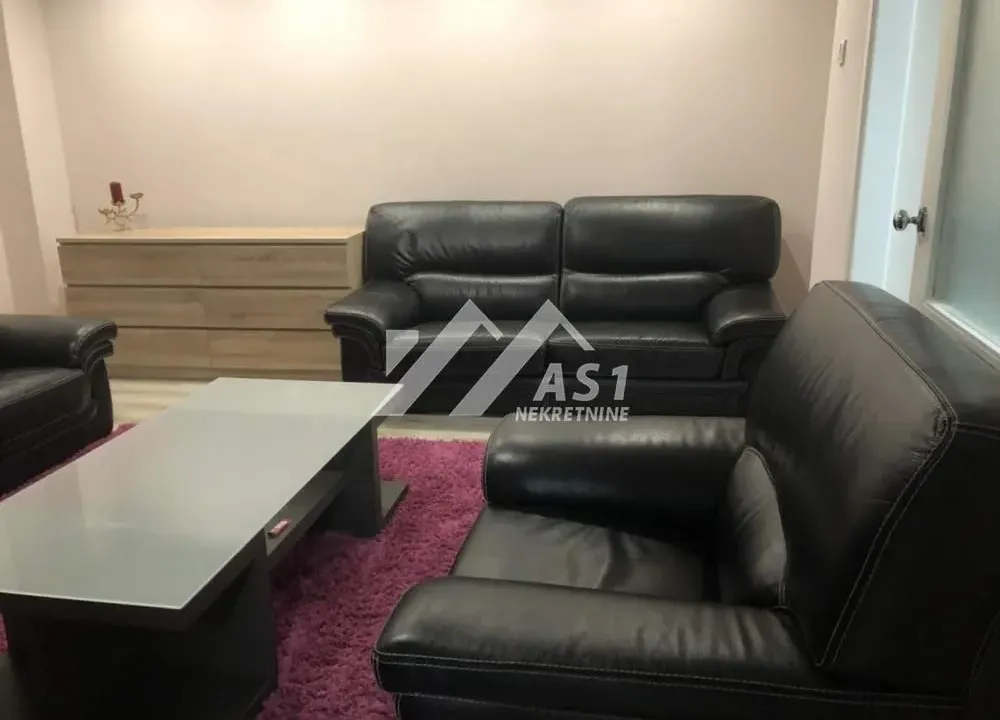 Izdavanje, dvosoban stan, 60m², Novo naselje, Novi Sad