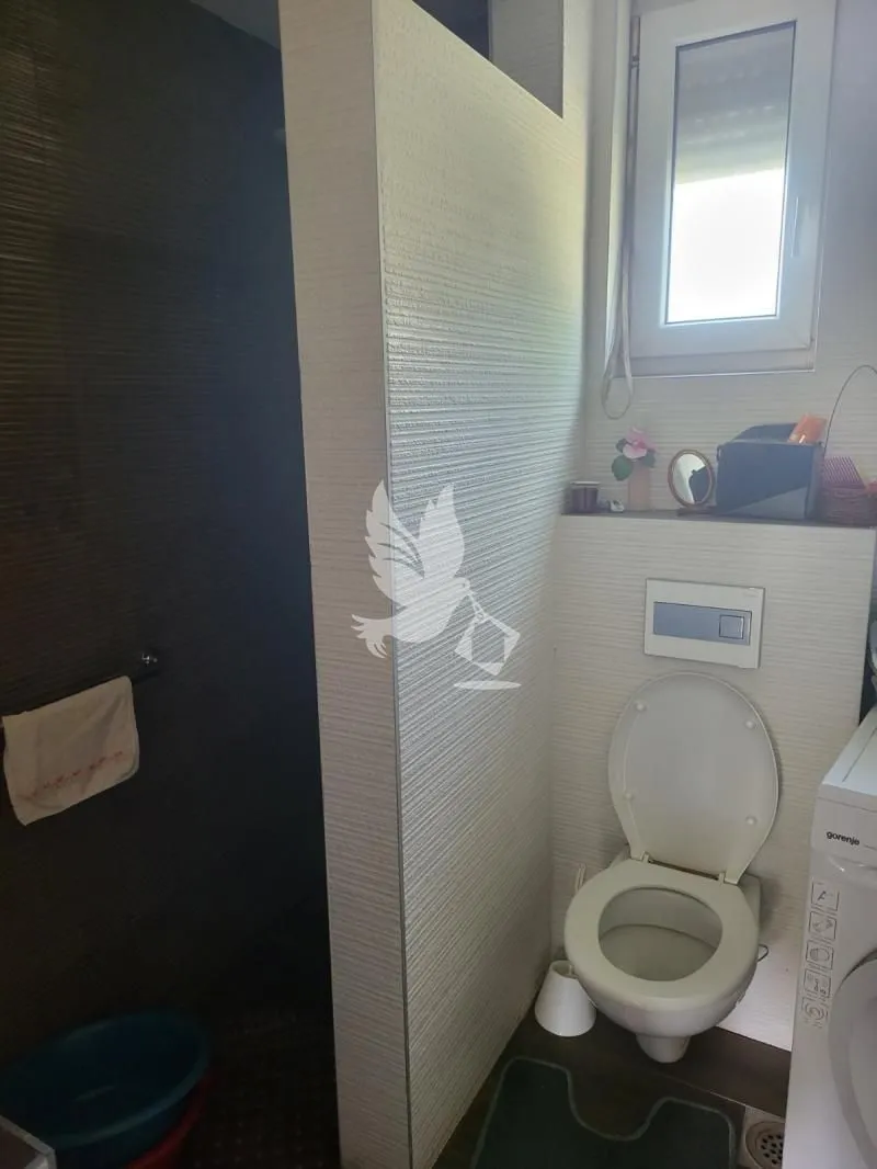 Prodaja, kuća, 91m², Centar Sve Podlokacije, Beograd