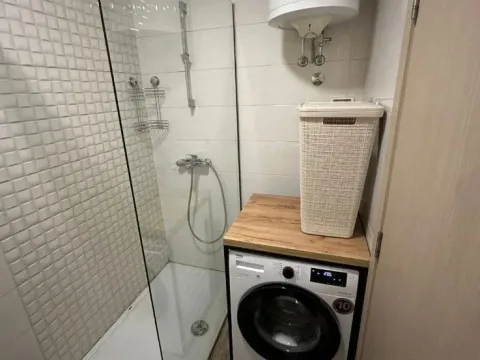 Sale, one bedroom apartment, 44m², City Kvart, Podgorica - image 9