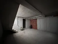 Izdavanje, poslovni prostor, 100m², City Kvart, Podgorica - image 10