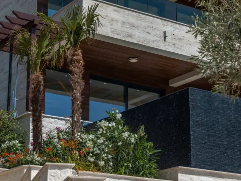 Prodaja, kuća, 351m², Marići, Tivat - image 2