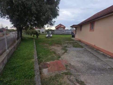 Izdavanje, poslovni prostor, 200m², Dajbabe, Podgorica - image 8